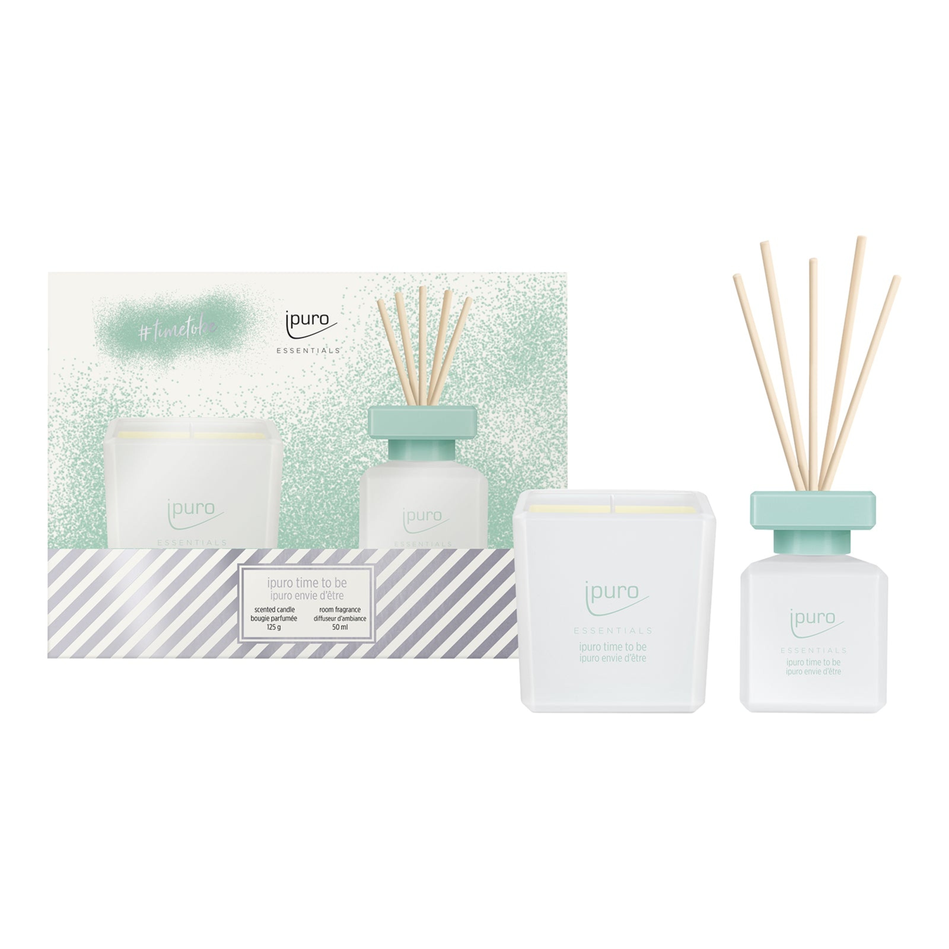 Das ipuro ESSENTIALS "time to be" Geschenk-Set besteht aus einer weißen Duftkerze im Glas und einem weißen Rohrdiffusor mit mintgrünen Akzenten - beide mit erfrischenden Zitrusduftnoten, ideal zum Entspannen.