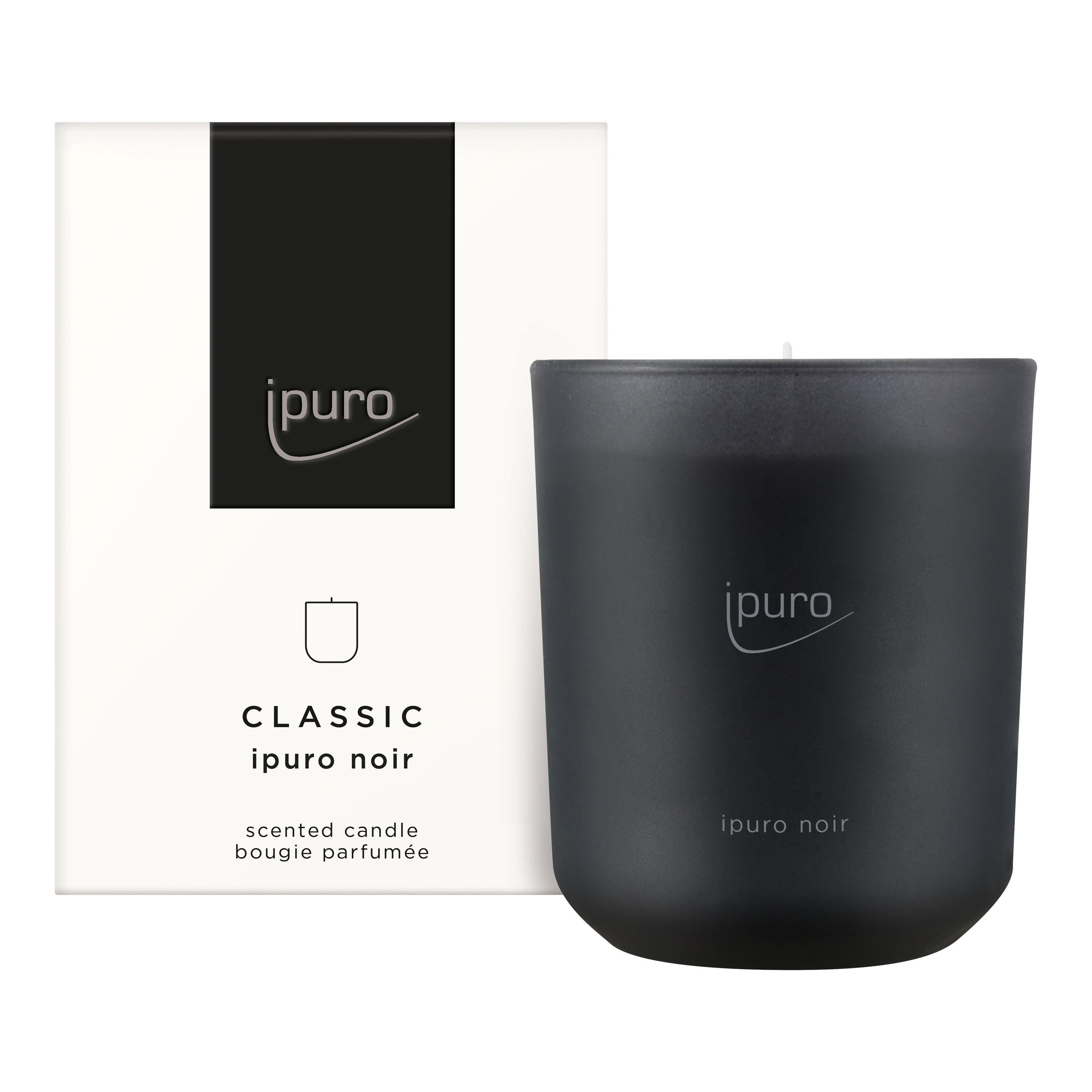 Eine schwarze CLASSIC ipuro noir Duftkerze von ipuro wird neben ihrer weißen Verpackung präsentiert, die den Markennamen zeigt und eine orientalische Komposition mit Sandelholznoten suggeriert.