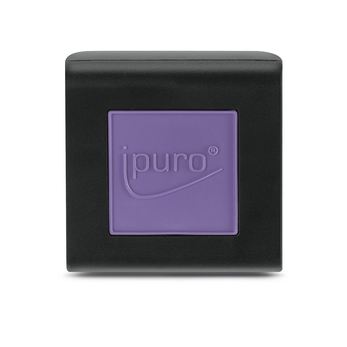 Der ESSENTIALS ipuro lavender touch Autoduft von ipuro kommt in einem schwarzen, quadratischen Behälter mit einem violetten Zentrum, auf dem "ipuro" eingeprägt ist, einer geschwungenen Linie darunter und einem dezenten Hauch von Lavendel für eine beruhigende Note.