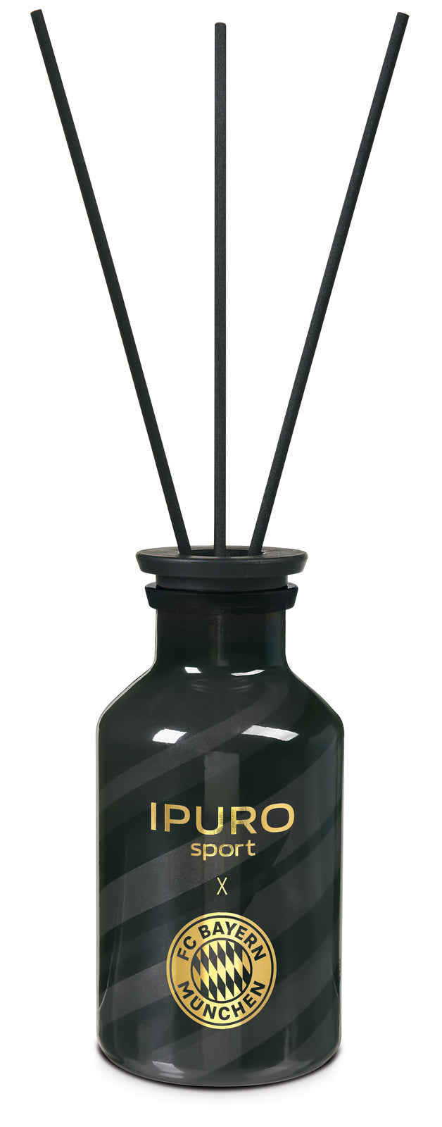Der ipuro sport x FC Bayern München Raumduft 500ml von ipuro ist ein schwarzer Glasdiffusor mit drei schwarzen Schilfrohren und dem goldenen FC Bayern München Logo, perfekt als exklusiver Duft für treue Fans.