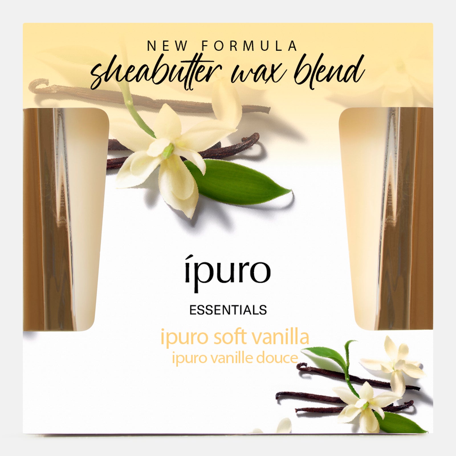 Die Verpackung der ipuro Duftkerze soft vanilla zeigt zwei Kerzen mit Vanilleblüten/-stäbchen, die eine neue Sheabutter-Wachsmischung mit warmen Vanillenoten und einem Hauch von Sandelholz hervorheben. Marke: ipuro.
