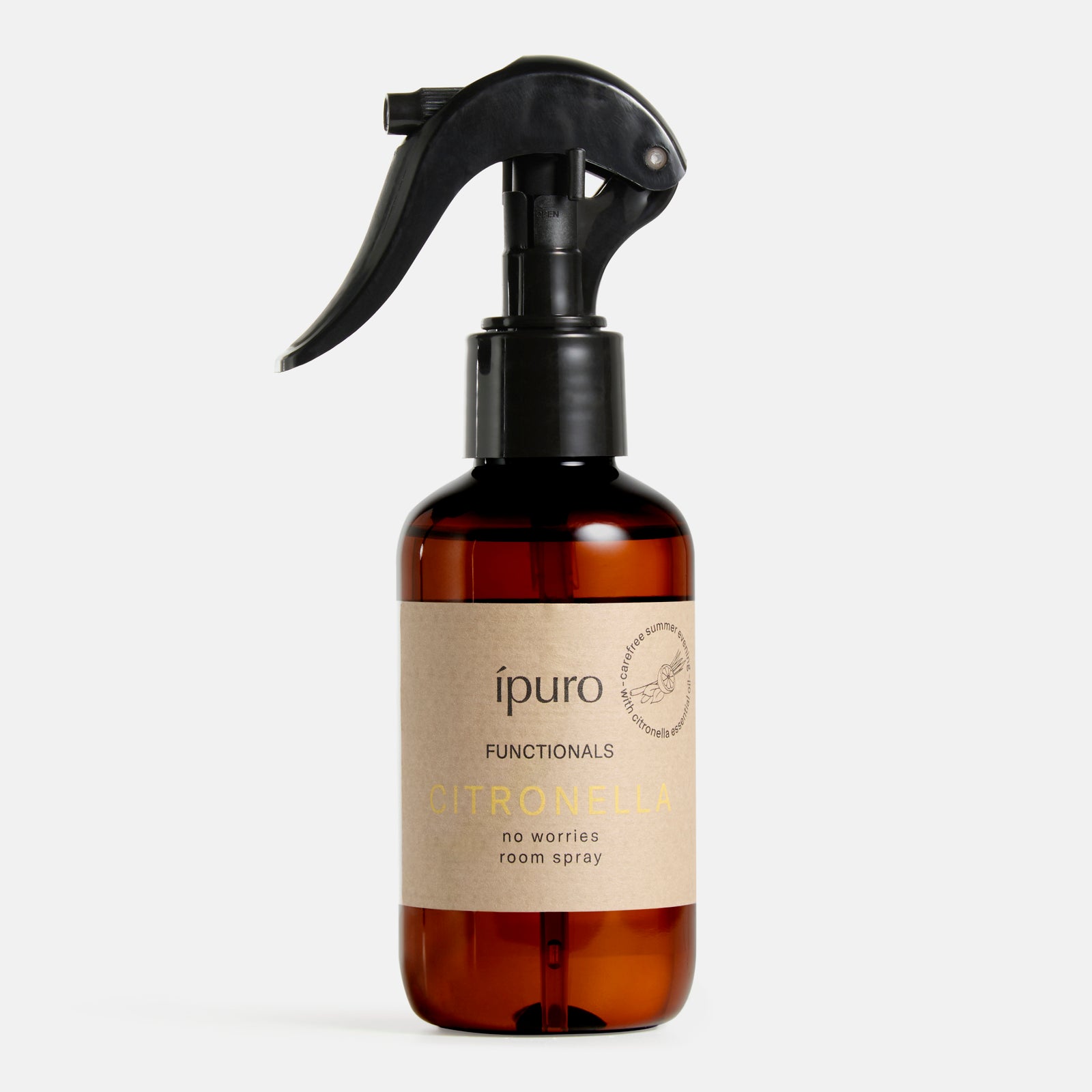 Die braune 150-ml-Flasche von ipuro FUNCTIONALS mit schwarzer Düse und beigem Etikett mit minimalistischem Text hebt frisches Zitronengras für einen sauberen, belebenden Duft hervor.